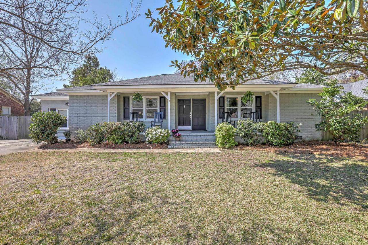 Charming House With Patio, 3 Half Mi To Beach! チャールストン エクステリア 写真